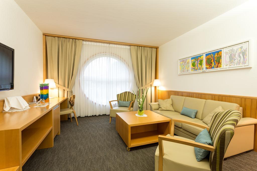 Hotel Jozef Idrija Habitación foto